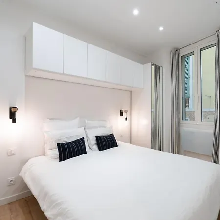 Suite Fusion - Charme De L'Ancien Et Confort Moderne - Vieux Nice - 2 Chambres - Wifi - 5 Min Des Plages - 30 Min De Cannes Et Monaco Buitenkant foto